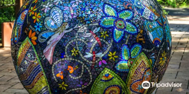 紅土地鄉土風光中心