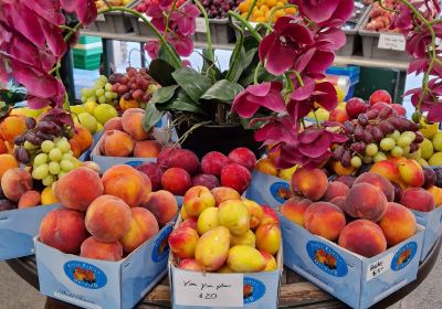 Jones Family Fruit Stall