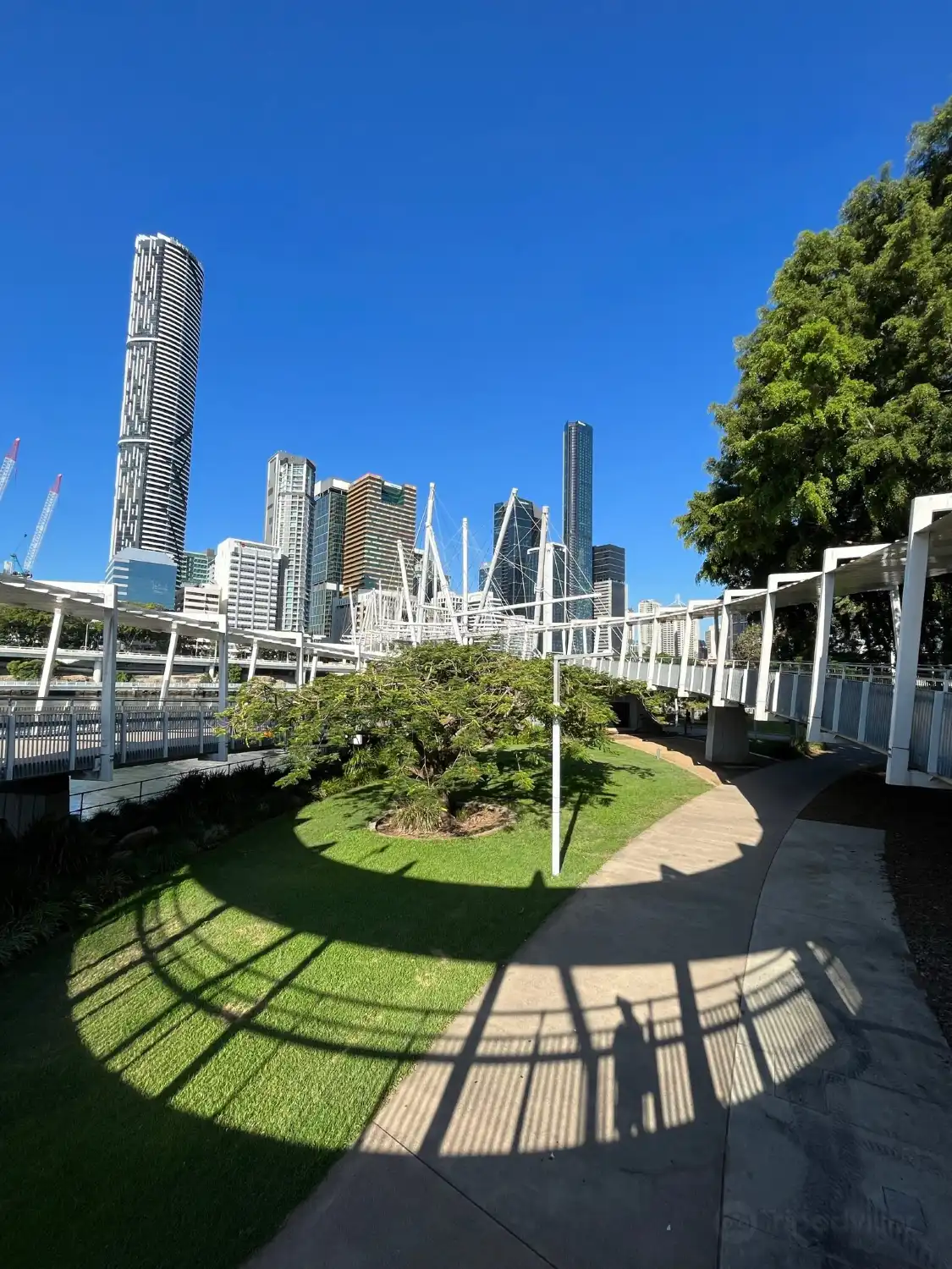 Hotels near Kurilpa Bridge