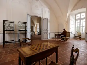 Belleperche Abbey
