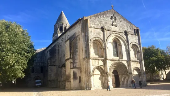 Abbaye aux Dames