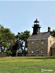 Old Field Point Lighthouse