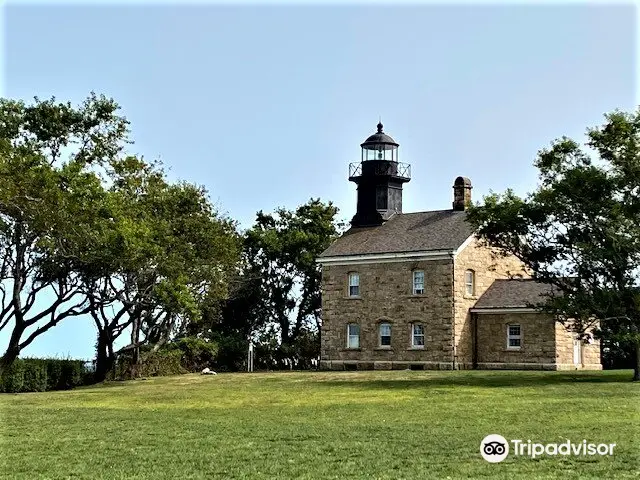 Old Field Point Lighthouse