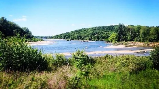 Panorama du Bec d'Allier