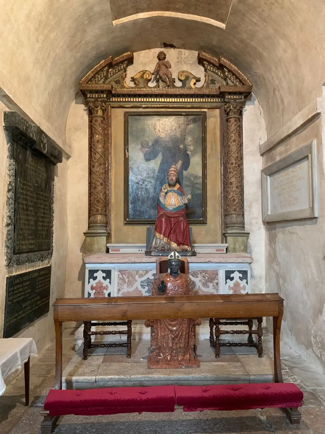 Hotel in zona Chiesa di San Pietro in Mavino - Sirmione (bs)