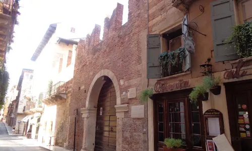 Romeo's House