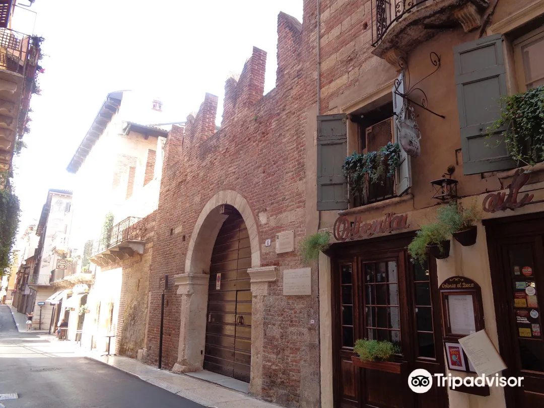 3_Romeo's House
