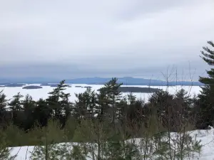 Lockes Hill Trailhead