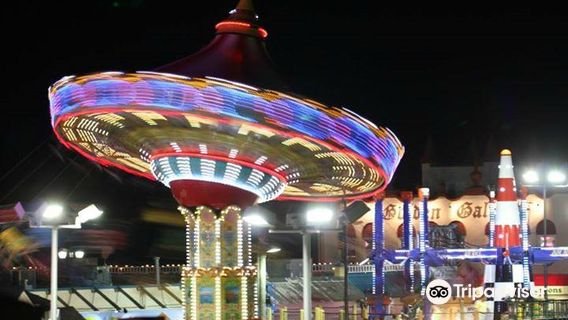 Playland's Castaway Cove