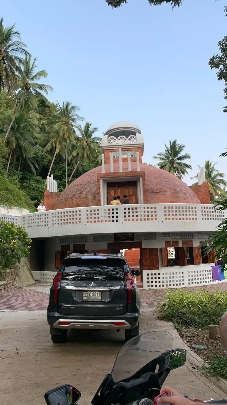 Các khách sạn gần Dipabhavan Meditation Center