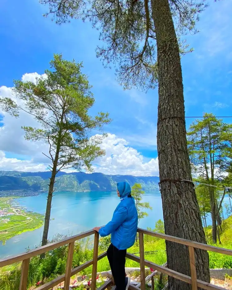 Hotels in Takengon