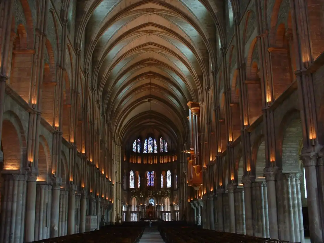 Hotels near Basilique Saint-Remi