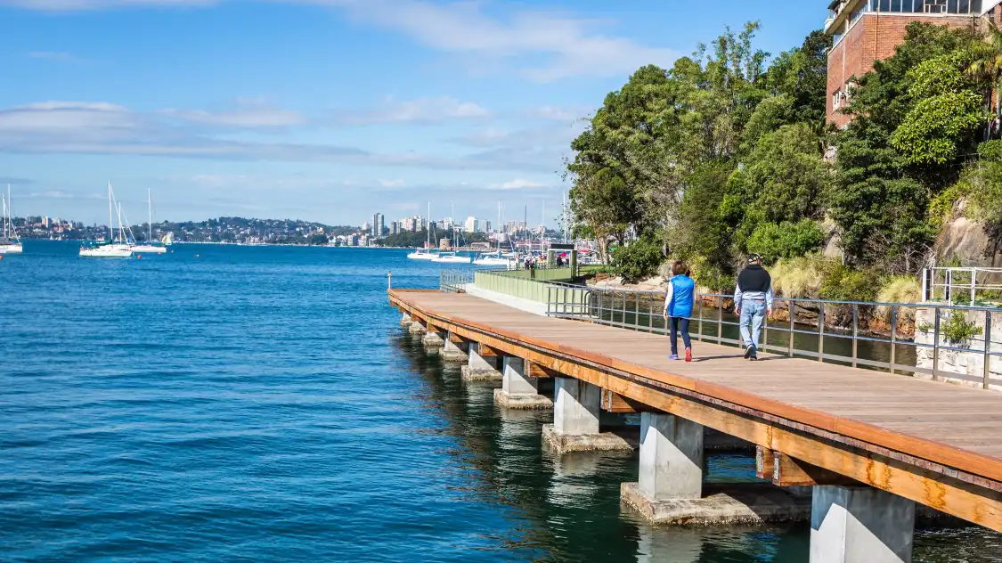 서브 베이스 플래티퍼스 주변 호텔