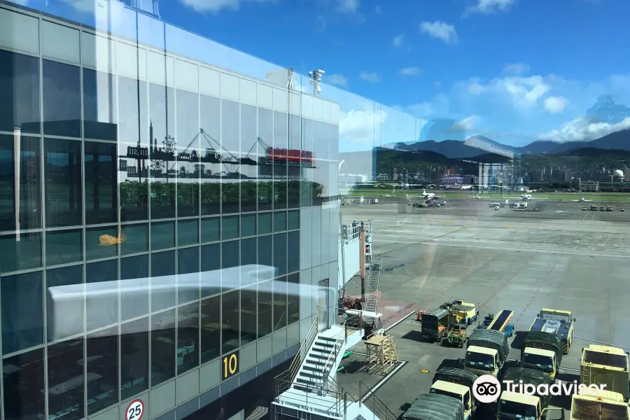 Songshan Airport Observation Deck