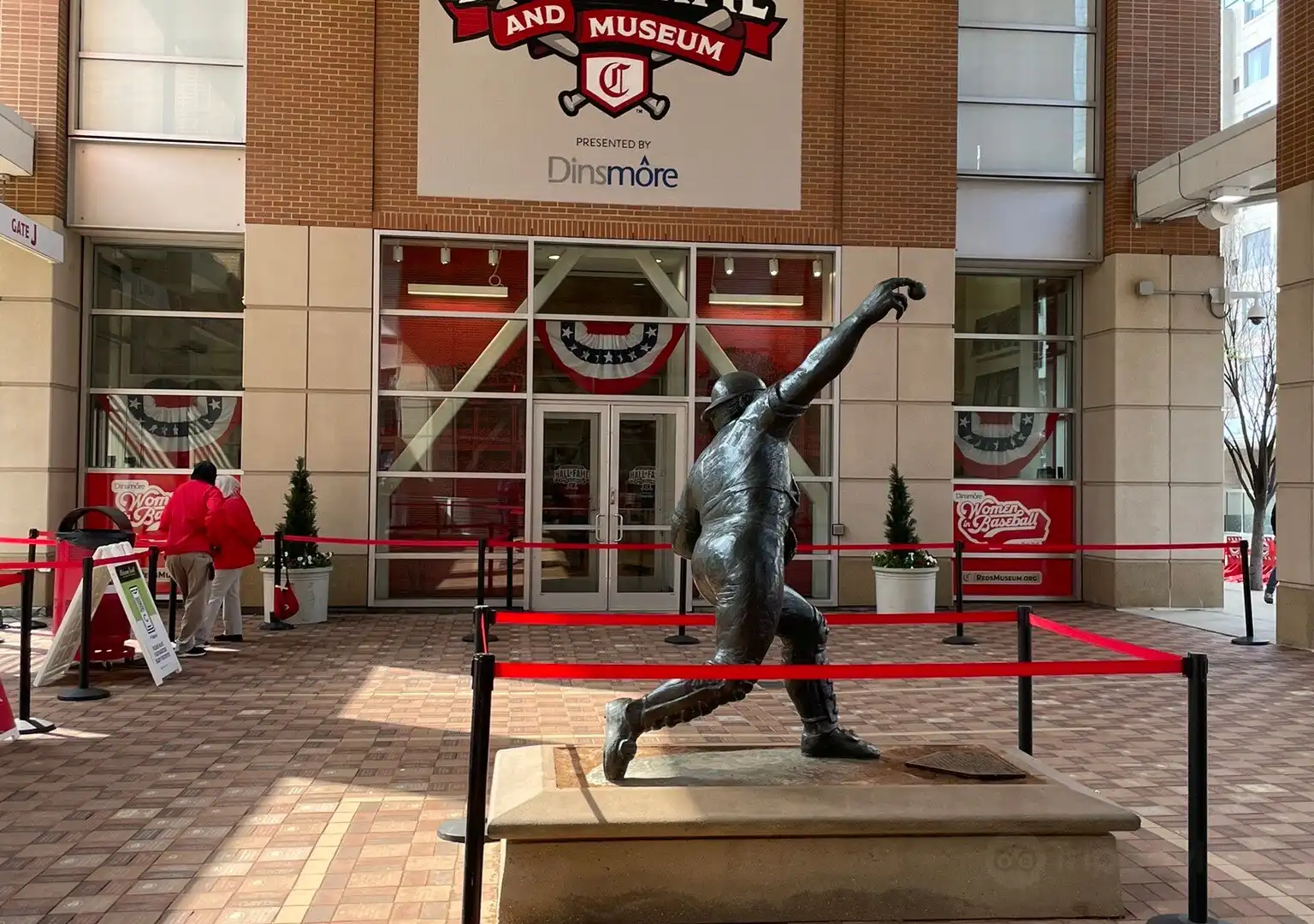 Hotels near Cincinnati Reds Hall Of Fame And Museum