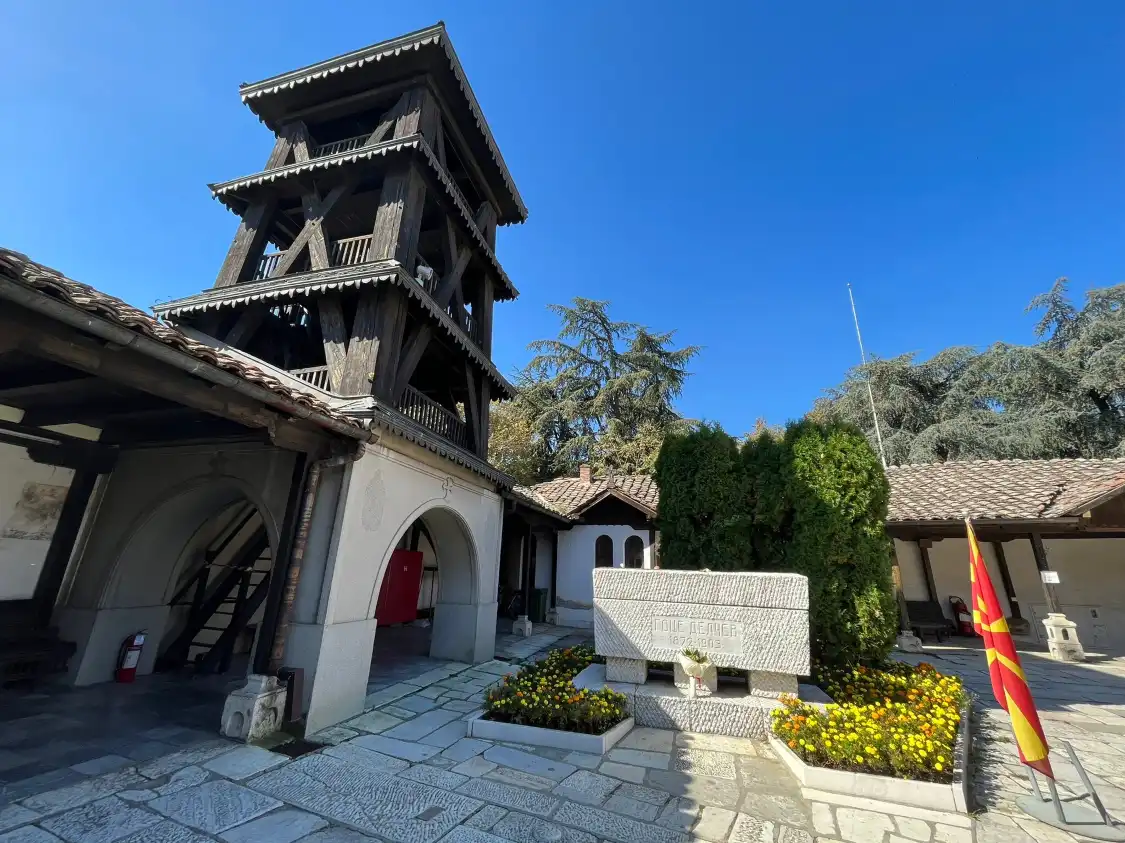 Hotels near Holy Savior Church