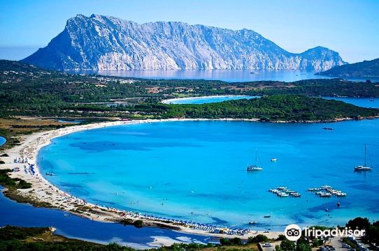 Lu Impostu Beach