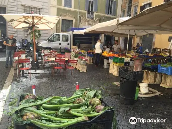 Piazza delle Coppelle