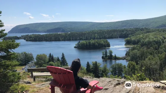 Freshwater Lake Lookoff