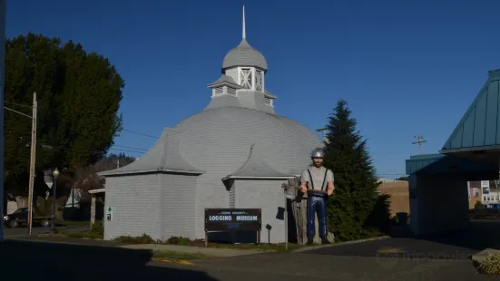 Coos County Logging Museum