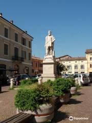 Statua di Antonio Allegri detto Correggio