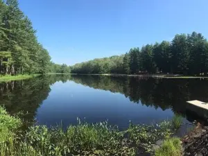 Chatfield Hollow State Park