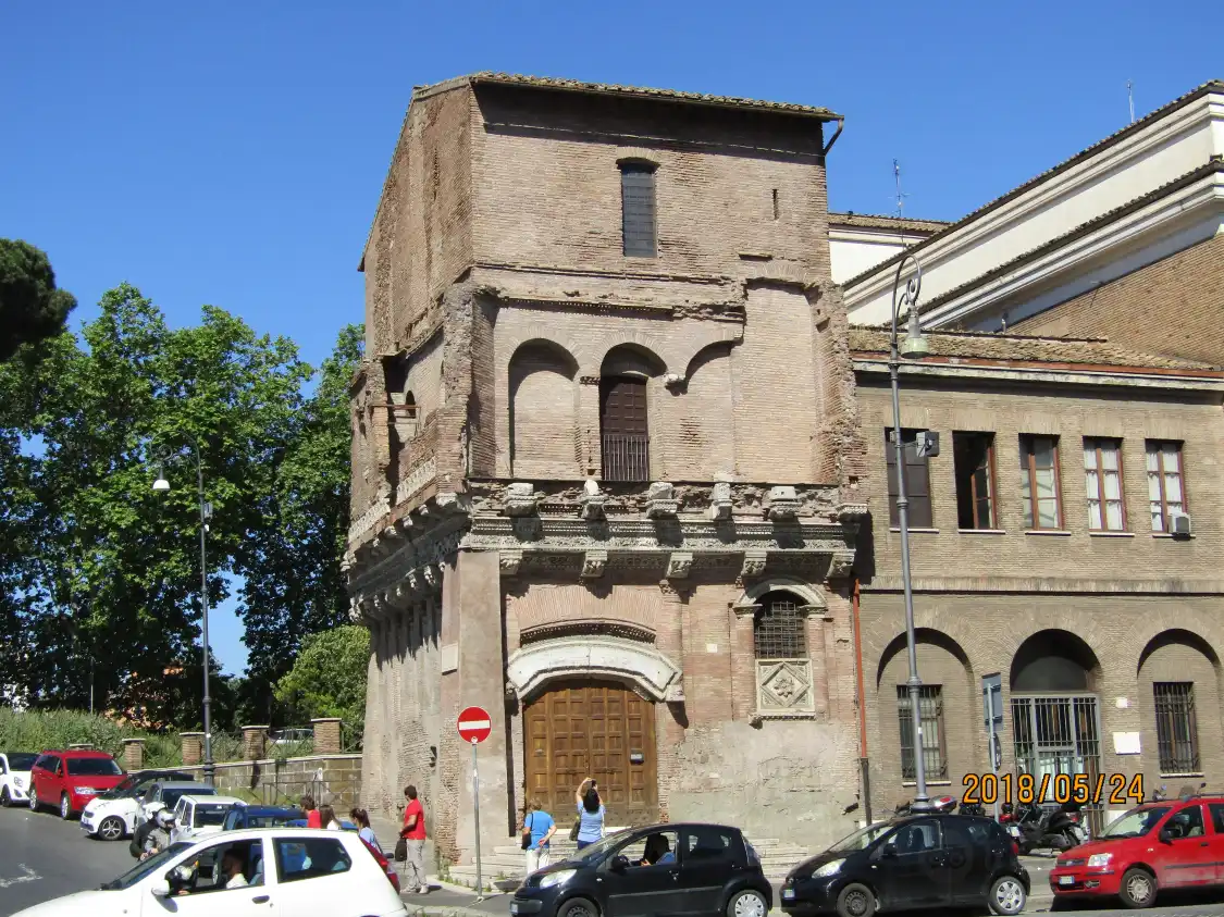 Hotel in zona Casa dei Crescenzi
