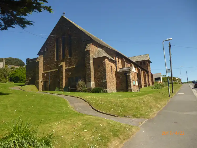 Hotels near St Sabinus Church