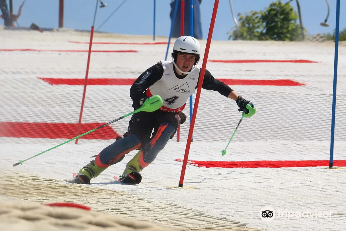 1_Norfolk Snowsports Club