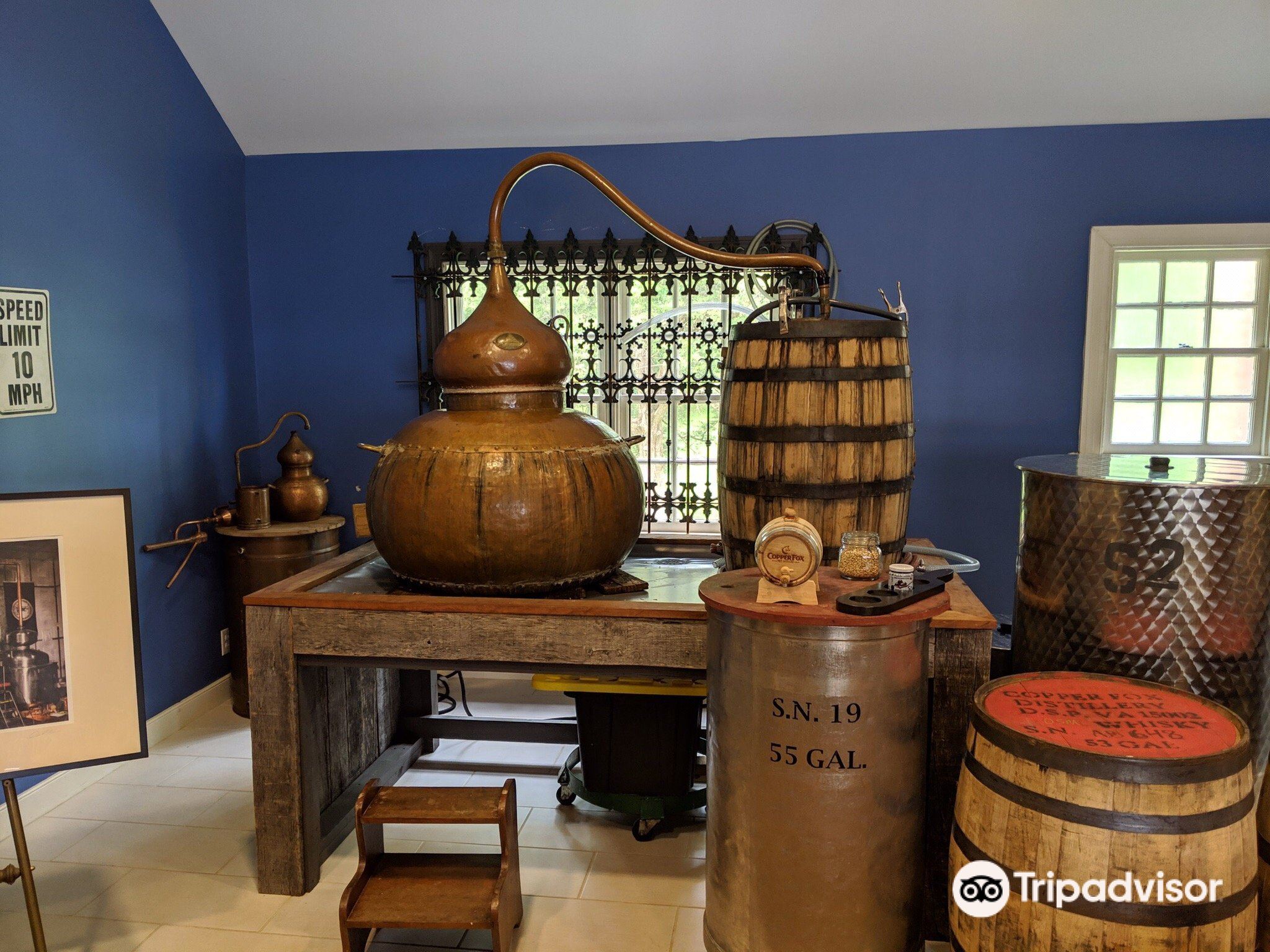 Copper Fox Distillery Williamsburg Photos, Map & Reviews [2024]