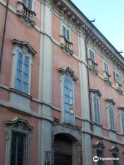 Palazzo Modignani