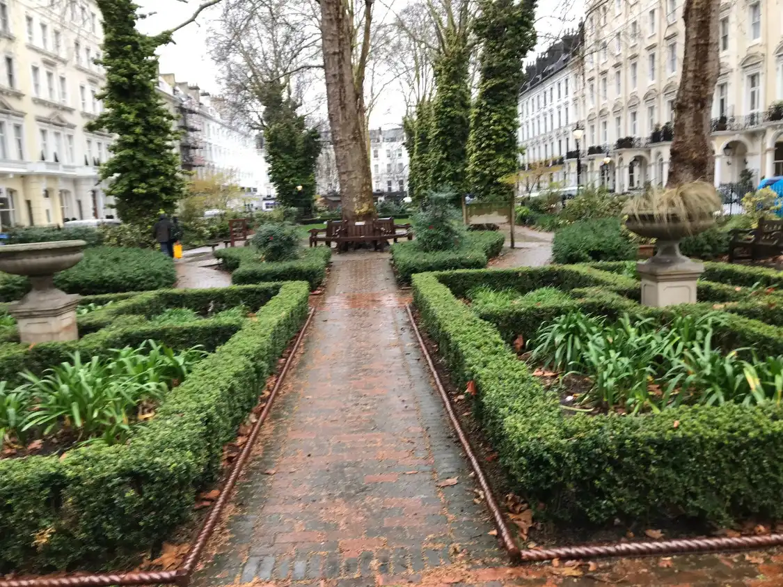 Hotels near Norfolk Square Gardens