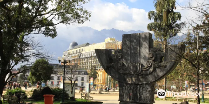 Ho Chi Minh Friendship Monument