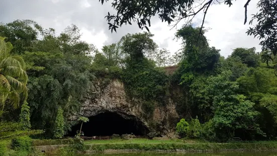 Lalay Cave