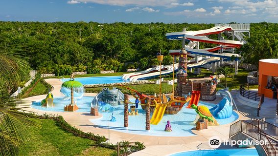 Playa Mia Grand Beach Park