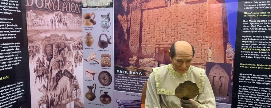 Eskisehir Metropolitan Municipality Yilmaz Buyukersen Wax Sculpture Museum