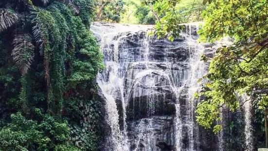 Hinulugang Taktak National Park