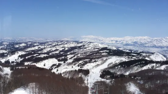 Joetsu Kokusai湯澤上越國際滑雪場