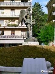 Statua di San Michele Arcangelo