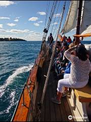 The Julie Burgess - Tall Ship Experiences