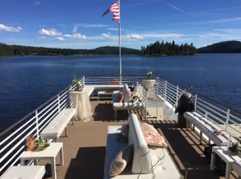 McCall Lake Cruises