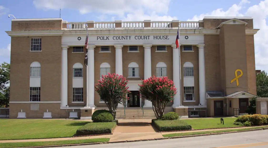 Các khách sạn gần Polk County Courthouse