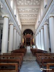 坎波巴索天主聖三主教座堂