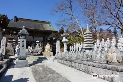 Eigen Temple.(Autumn maple leaves temple.)