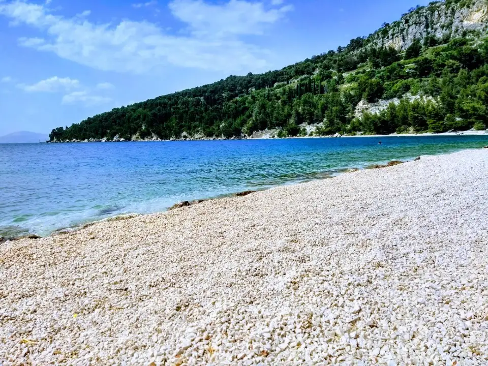 2_Kasjuni Beach