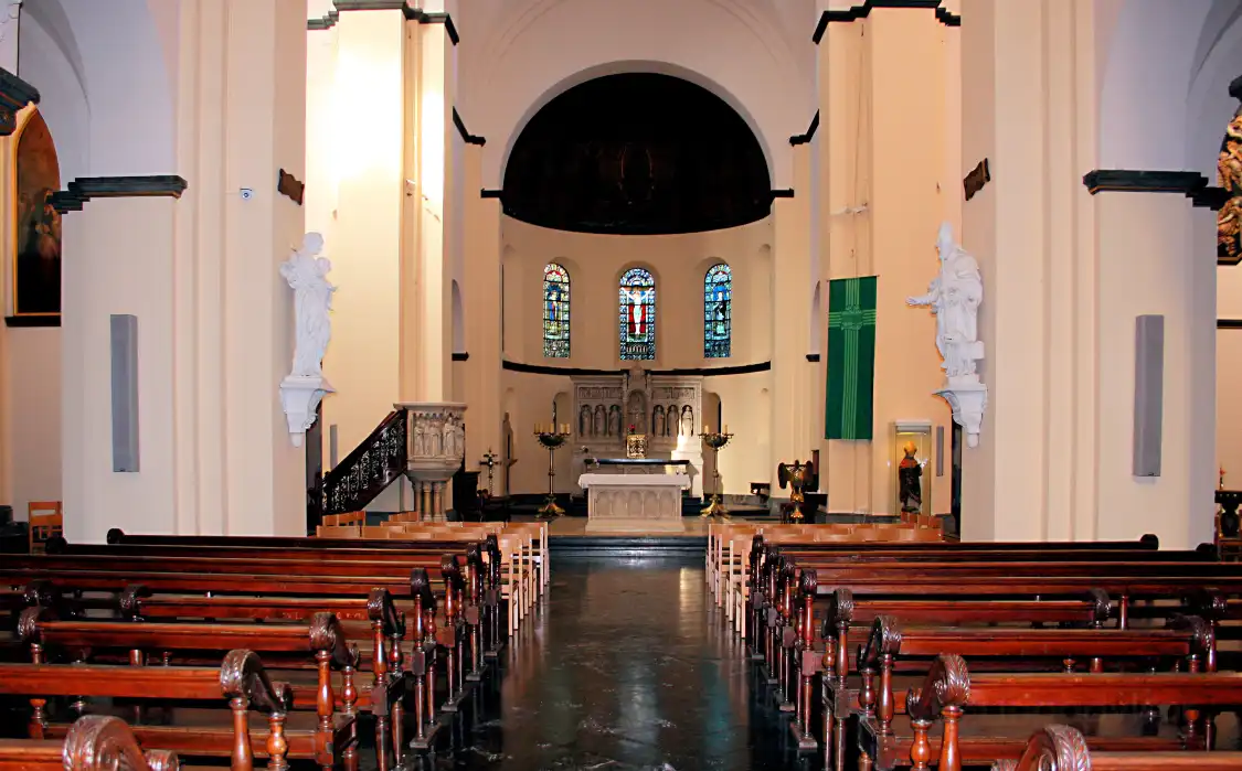 Hotels near Notre Dame and Saint Remacle