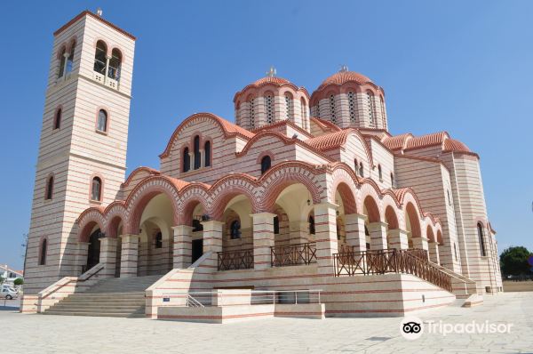 Compare 4 airports near Ayios Tykhonas