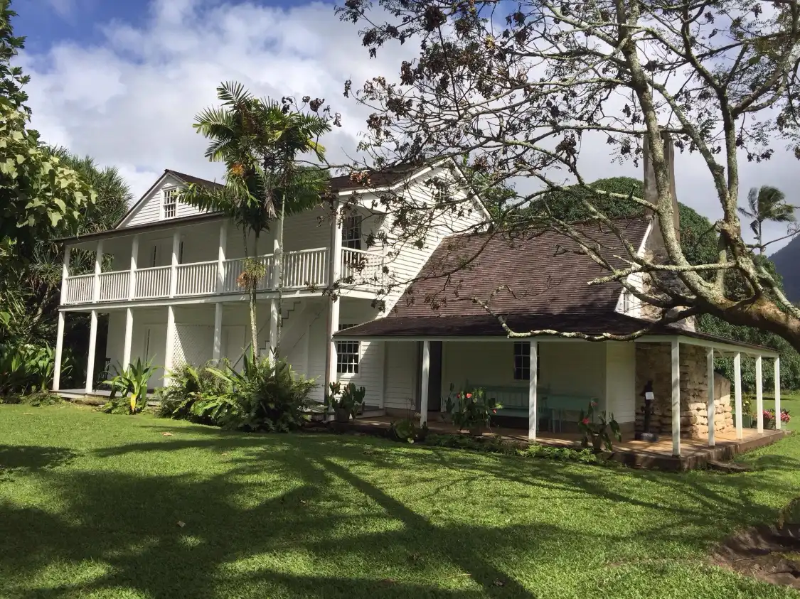 Hotels near Waioli Mission House