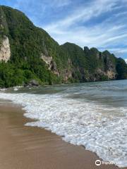 Pai Plong Beach