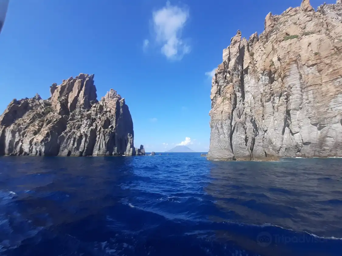 Hotel in zona Isola di Basiluzzo